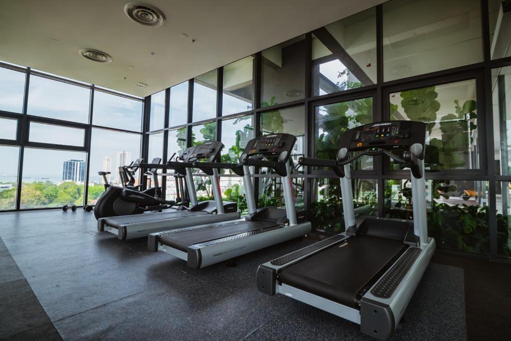 Dual Key 3br At Macalister 218 32 Wl * Georgetown